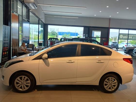 HYUNDAI HB20 1.6 COMFORT PLUS 16V FLEX 4P MANUAL